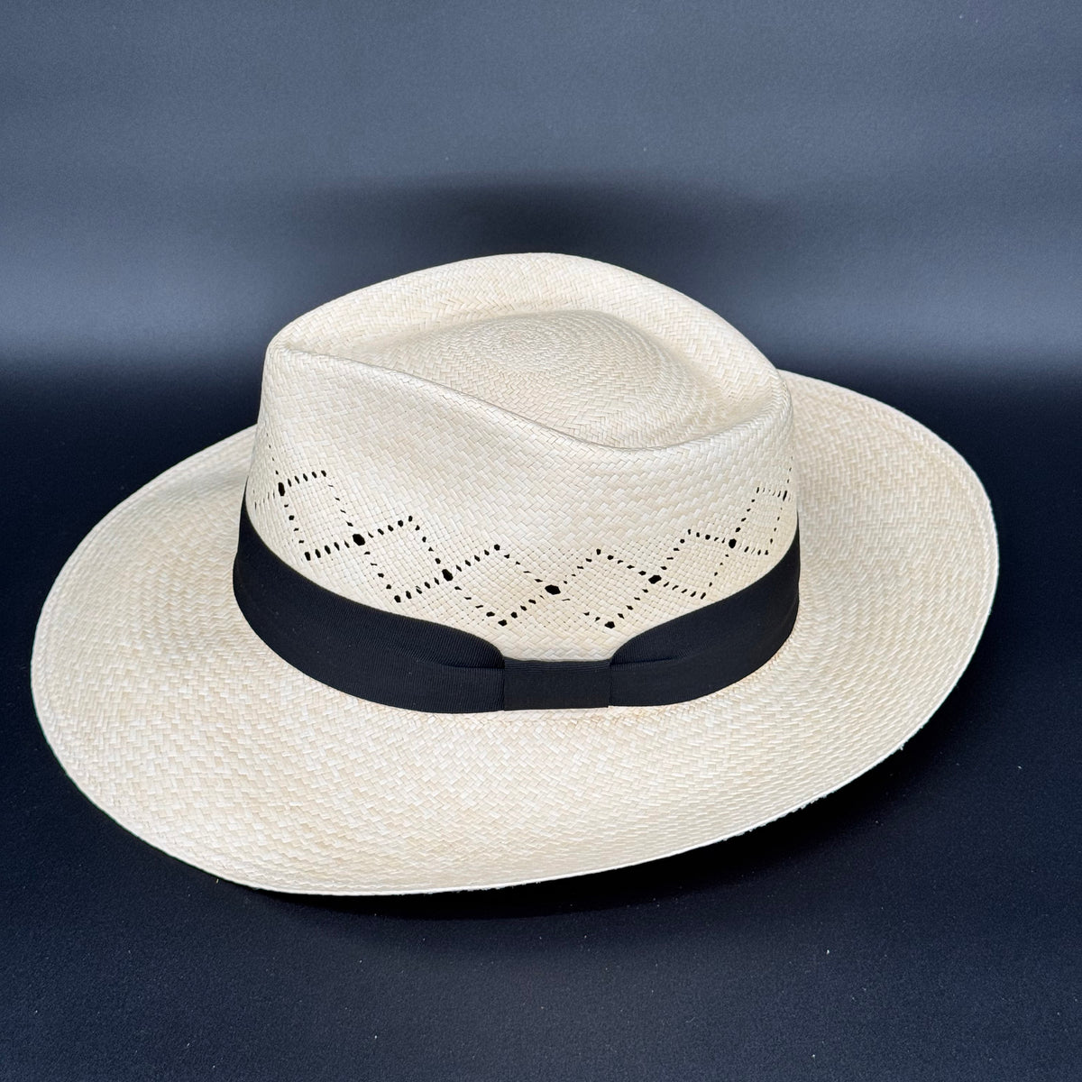 Fedora diamond fretwork